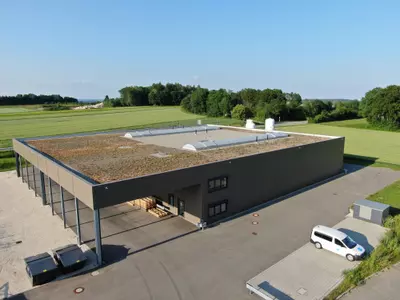 Luftaufnahme Produktionsstandort Zwiefalten.jpg